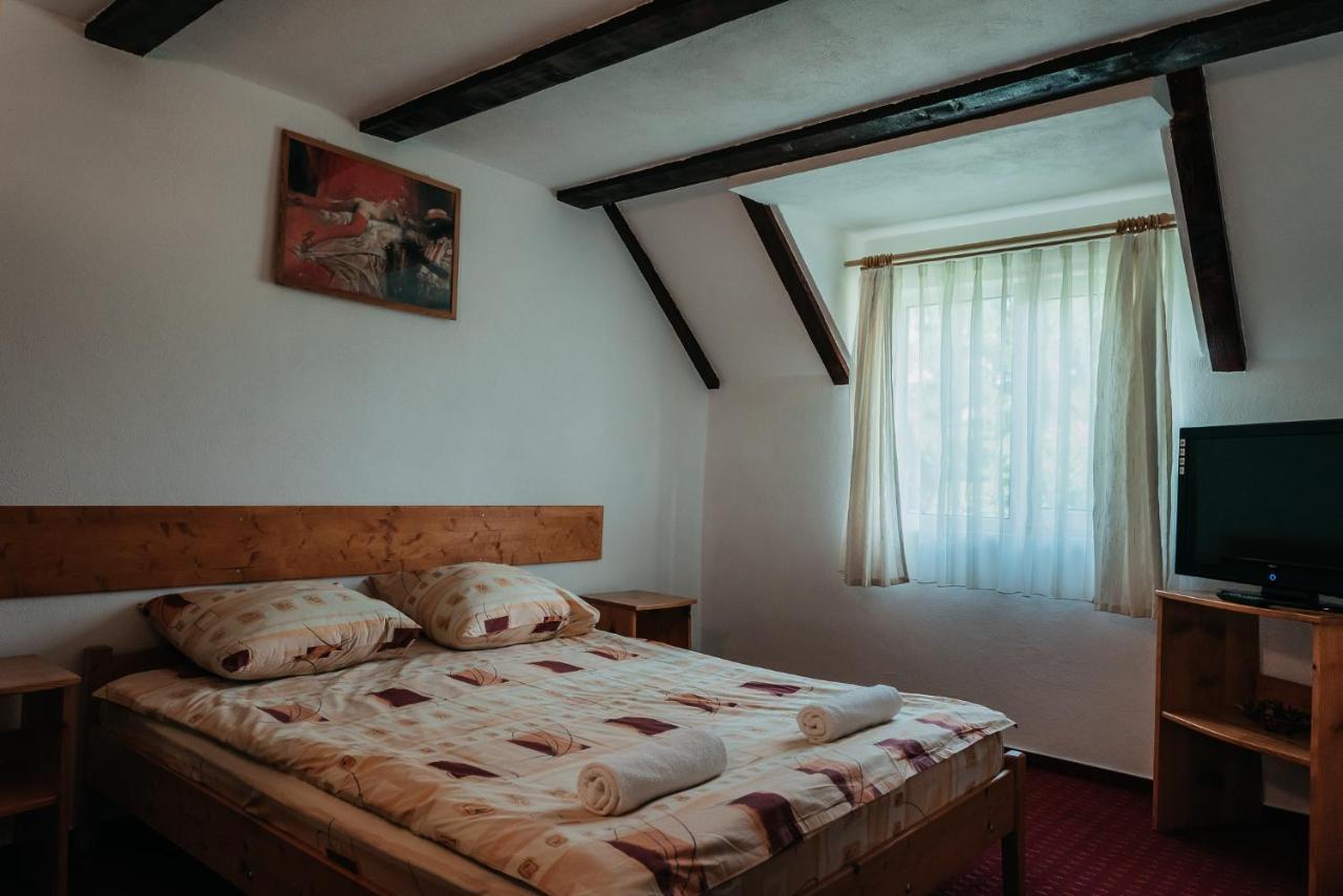 Moara De Piatra Otel Carta  Dış mekan fotoğraf